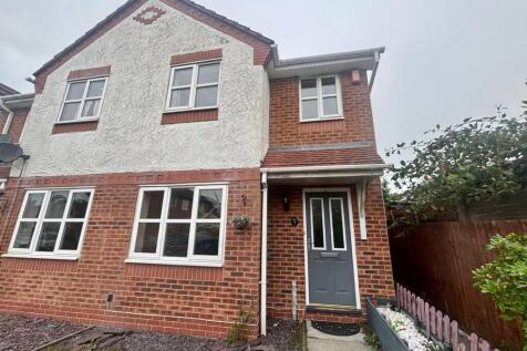 Three Bed End Terrace
