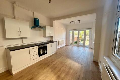 A three bedroom Mid Terraced House