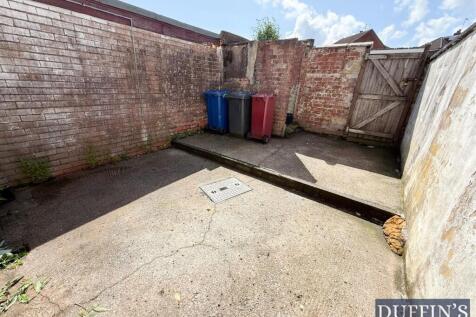 Rear Enclosed Yard