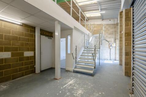 Gallery Image #4 for gbheyb01 - Heybridge Way - 2593