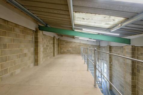 Gallery Image #8 for gbheyb01 - Heybridge Way - 2593