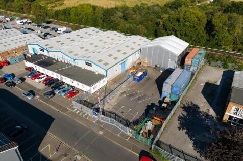 gbvest01_drone_034.jpg
