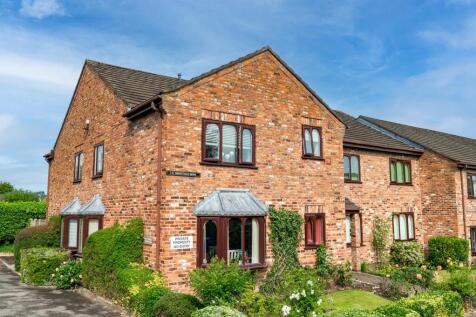 Cyril Bell Close-31.jpg