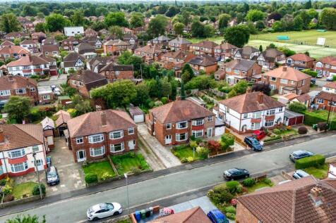 dji_fly_20250811_124342_0028_1754926063452_photo.j