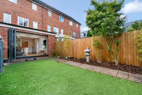 millington gardens-14.jpg