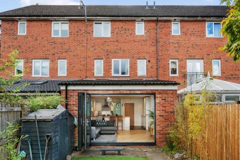millington gardens-13.jpg