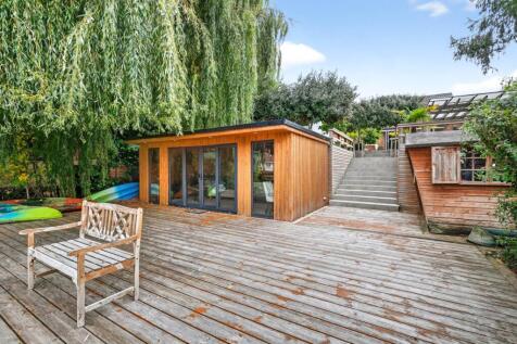 Property Image 37