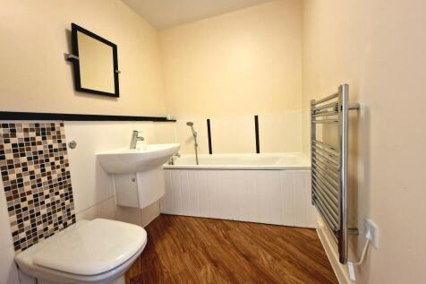 Main bathroom