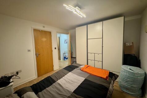 BEDROOM WITH ENSUITE