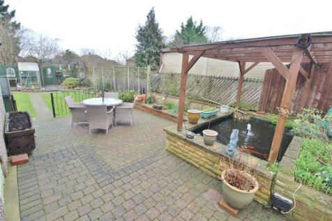 REAR GARDEN -