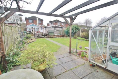 REAR GARDEN -