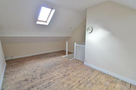 ATTIC ROOM