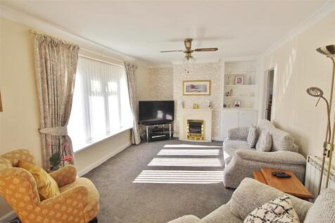 SITTING ROOM -