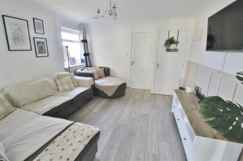 SITTING ROOM -