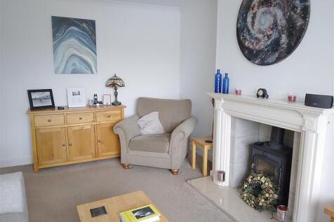SITTING ROOM -