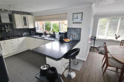 DINING KITCHEN -