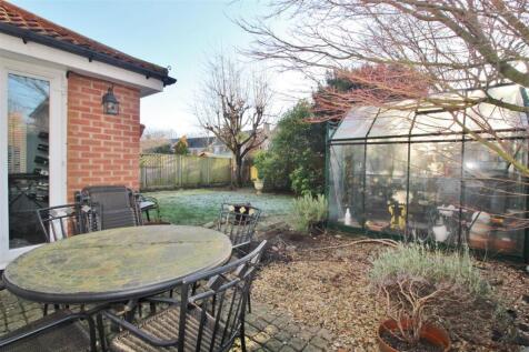 REAR GARDEN -
