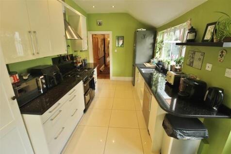 KITCHEN - Further