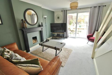 SITTING ROOM -