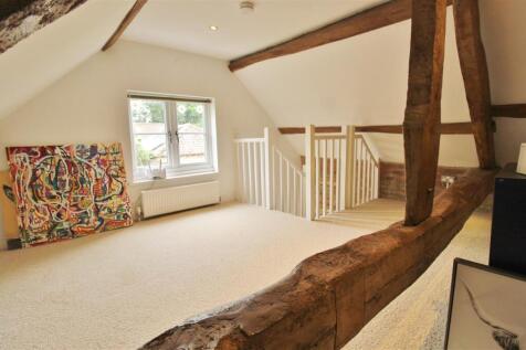 MEZZANINE FLOOR