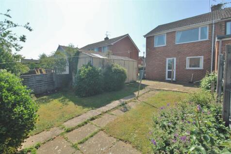REAR GARDEN -