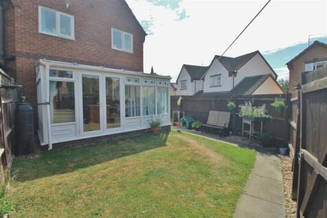 REAR GARDEN -