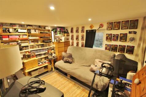 STUDY / BEDROOM
