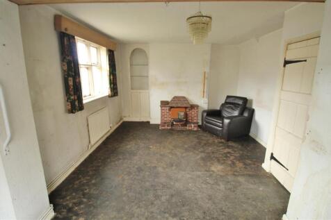 SITTING ROOM -