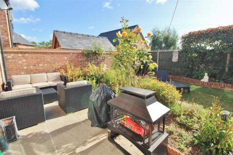 REAR GARDEN -