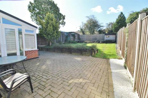 REAR GARDEN -