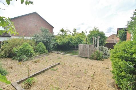 REAR GARDEN -
