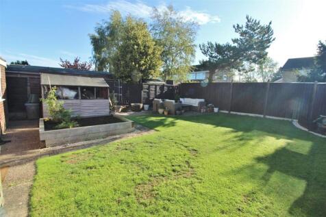 REAR GARDEN -