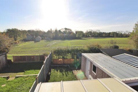 VIEWS TO THE REAR OF