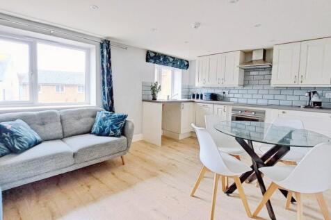 Living Room/Kitchen