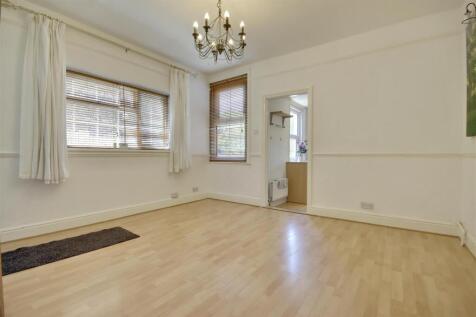 RECEPTION/DINNING ROOM