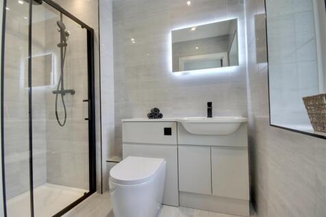 En-suite 2
