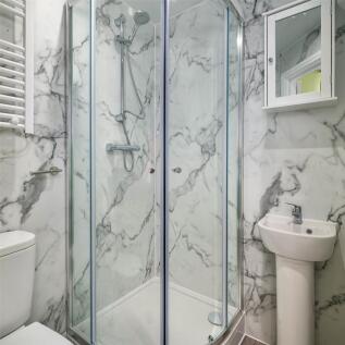 Ensuite Bathroom