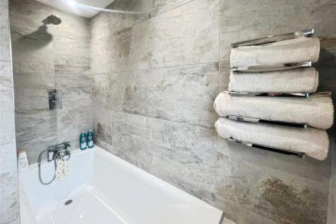 Bathroom (2)