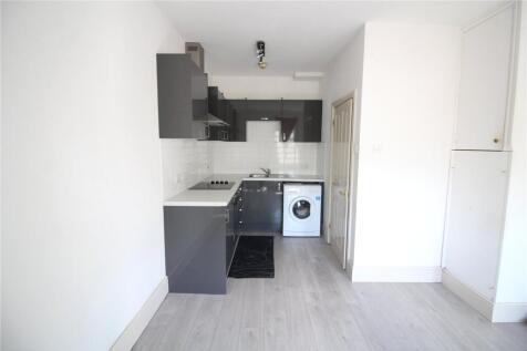 Lounge/Kitchen