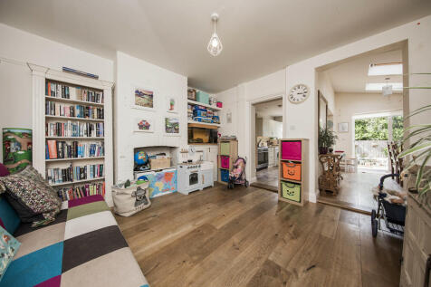 Property Image 4