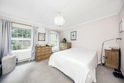 Bedroomdp (Portal...