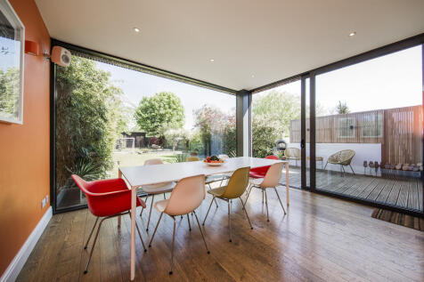 Dining - Garden 1