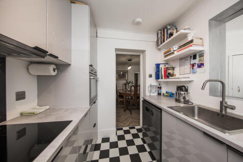 Kitchen 1
