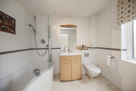 Ensuite Bath