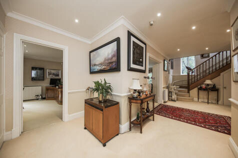 Entrance Hall1