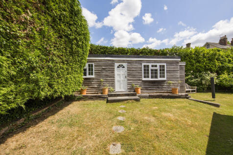 Annex outside