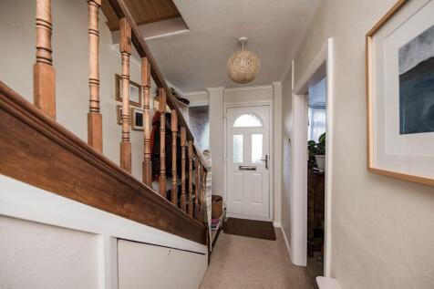 hallway canva