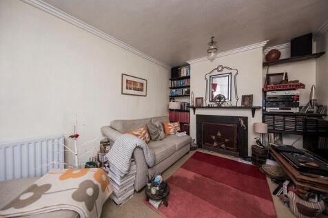 new lounge canva