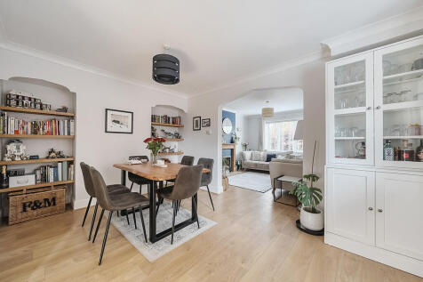 Lounge - Dining