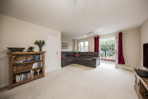 Lounge 1